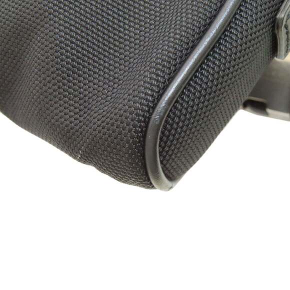 GUCCI Black Canvas Fanny Pack - Picture 16 of 16